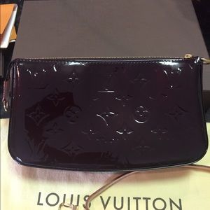 Louis Vuitton Amarante Vernis Pochette Accessories